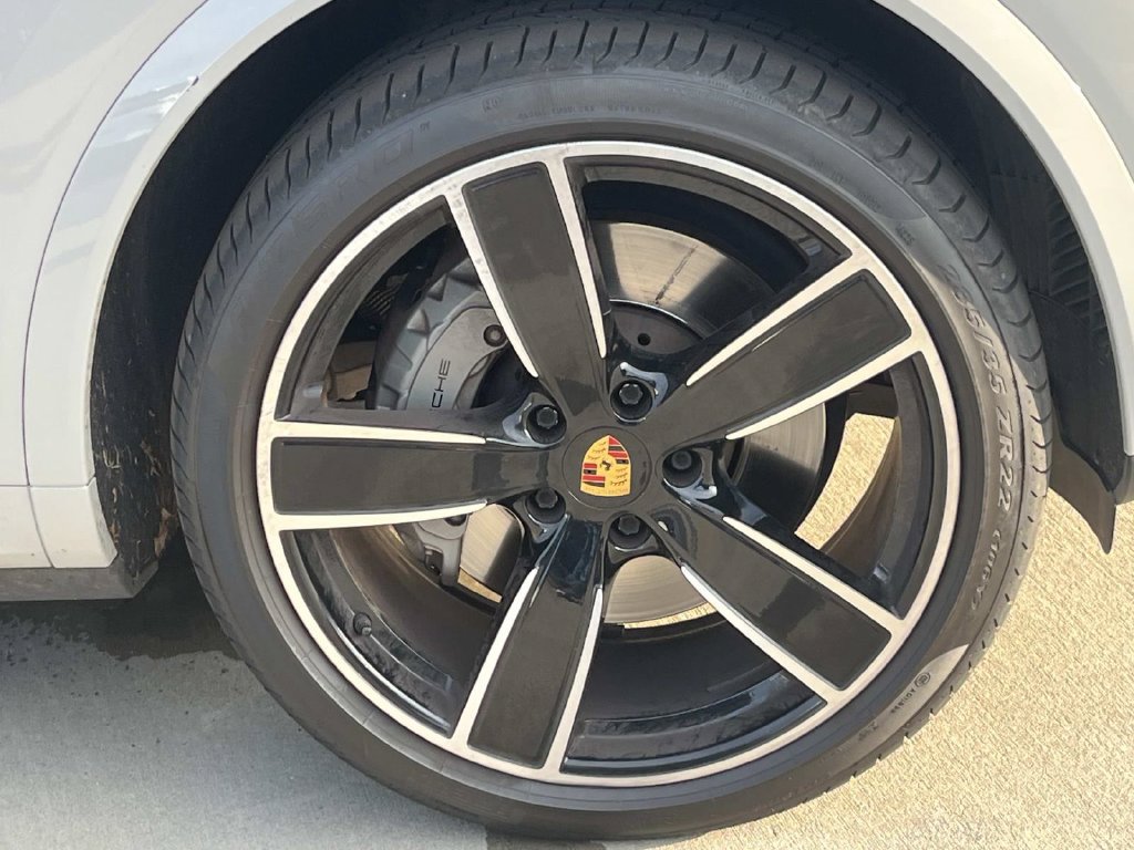 Used 2021 Porsche Cayenne S AWD/4WD image 11