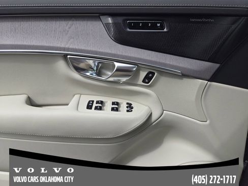 New 2026 Volvo XC90 T8 Ultra w/ Lounge Package AWD/4WD image 22