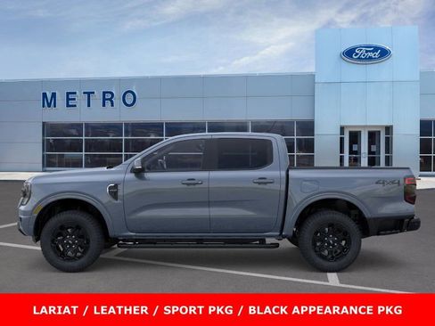 New 2025 Ford Ranger Lariat w/ Black Appearance Package image 4