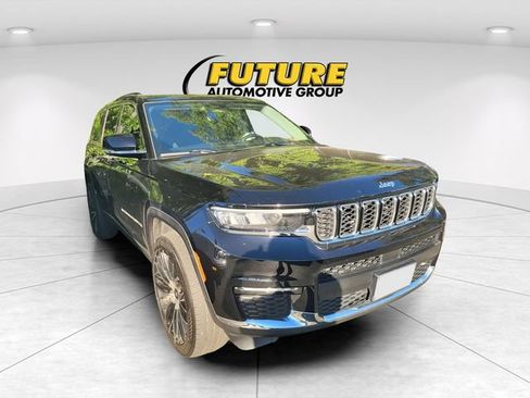Used 2021 Jeep Grand Cherokee L Limited RWD image 1