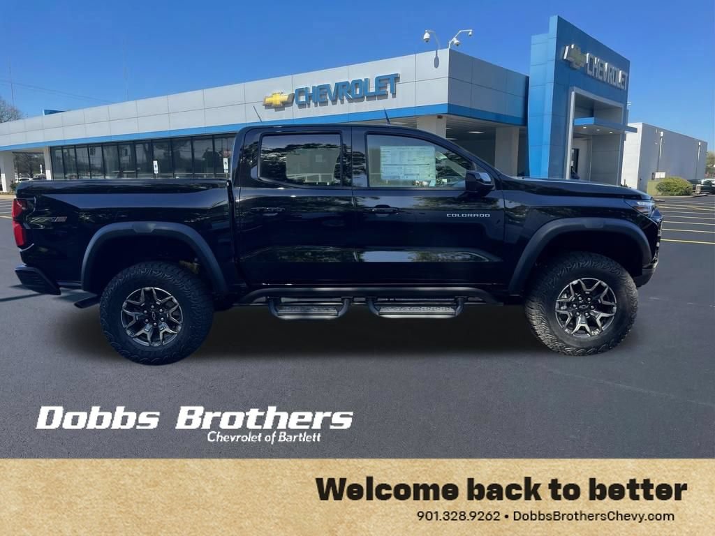 New 2026 Chevrolet Colorado ZR2 w/ Technology Package AWD/4WD image 8