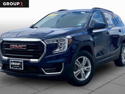 Used 2022 GMC Terrain SLE w/ Driver Convenience Package