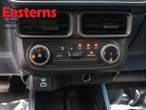 Used 2024 Nissan Armada SL w/ Captain's Chairs Package AWD/4WD image 50