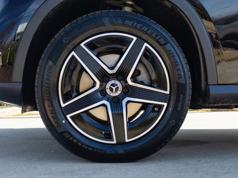 New 2026 Mercedes-Benz GLC 300 4MATIC image 5