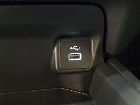 Certified 2025 Honda HR-V Sport image 7