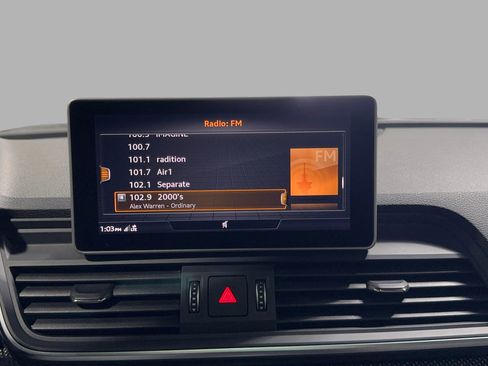 Used 2018 Audi SQ5 Premium Plus w/ Navigation Package image 41