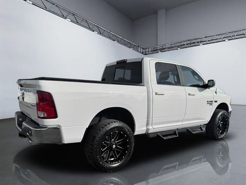 Used 2019 RAM 1500 Big Horn image 7