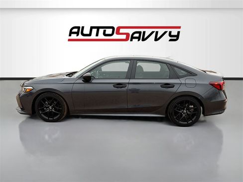 Used 2025 Honda Civic Sport image 4