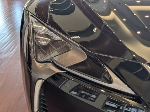 Used 2021 Lexus LC 500 Coupe w/ Sport Package RWD image 8