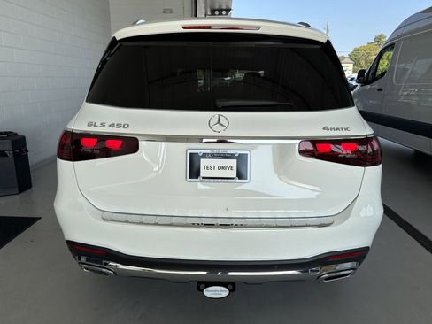 New 2026 Mercedes-Benz GLS 450 4MATIC image 11