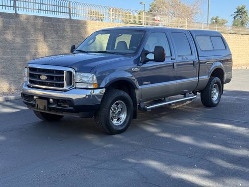 Used 2004 Ford F250 Lariat image 1