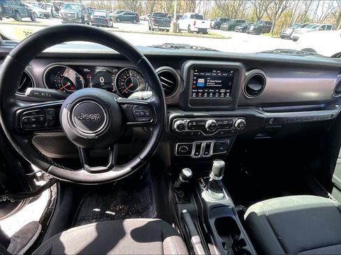 Used 2020 Jeep Wrangler Sport S image 14