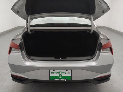 Used 2023 Hyundai Elantra SEL w/ Convenience Package FWD image 29