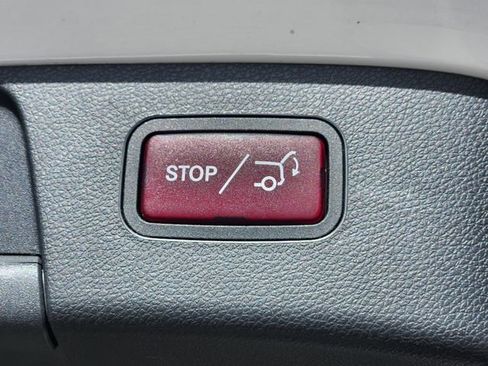 Used 2020 Mercedes-Benz GLA 250 GLA 250 image 17