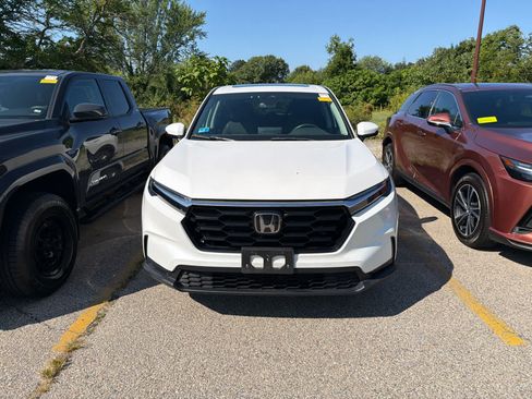Used 2024 Honda CR-V EX image 6