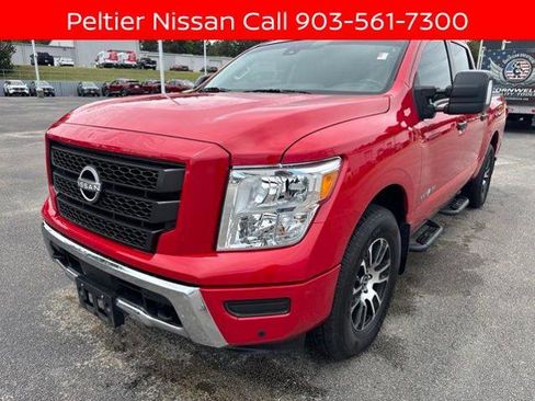 Certified 2024 Nissan Titan SV w/ SV Convenience Package AWD/4WD image 7