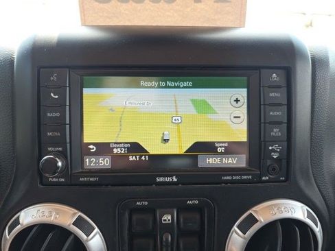 Used 2013 Jeep Wrangler Unlimited Rubicon w/ Dual Top Group AWD/4WD image 21