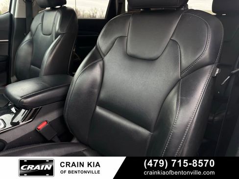 Used 2020 Kia Telluride LX image 24