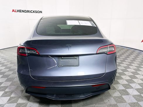 Used 2020 Tesla Model Y Long Range image 5