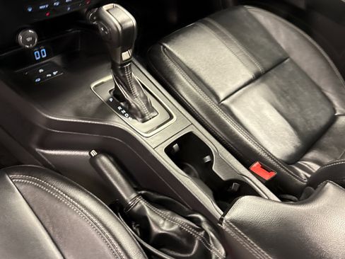 Used 2020 Ford Ranger Lariat w/ Equipment Group 501A Mid image 10