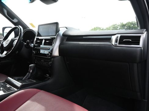 Used 2023 Lexus GX 460 Premium w/ Premium Package AWD/4WD image 25