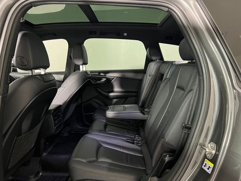Used 2022 Audi Q7 Premium Plus w/ Premium Plus Package image 14