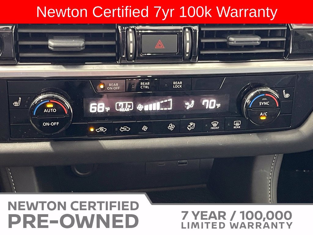 Used 2025 Nissan Pathfinder SV w/ SV Premium Package FWD image 13