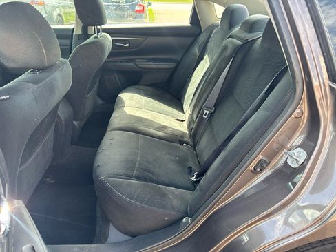 Used 2015 Nissan Altima 2.5 S w/ Power Driver Seat Package FWD image 11
