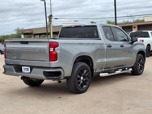 Used 2023 Chevrolet Silverado 1500 Custom image 7