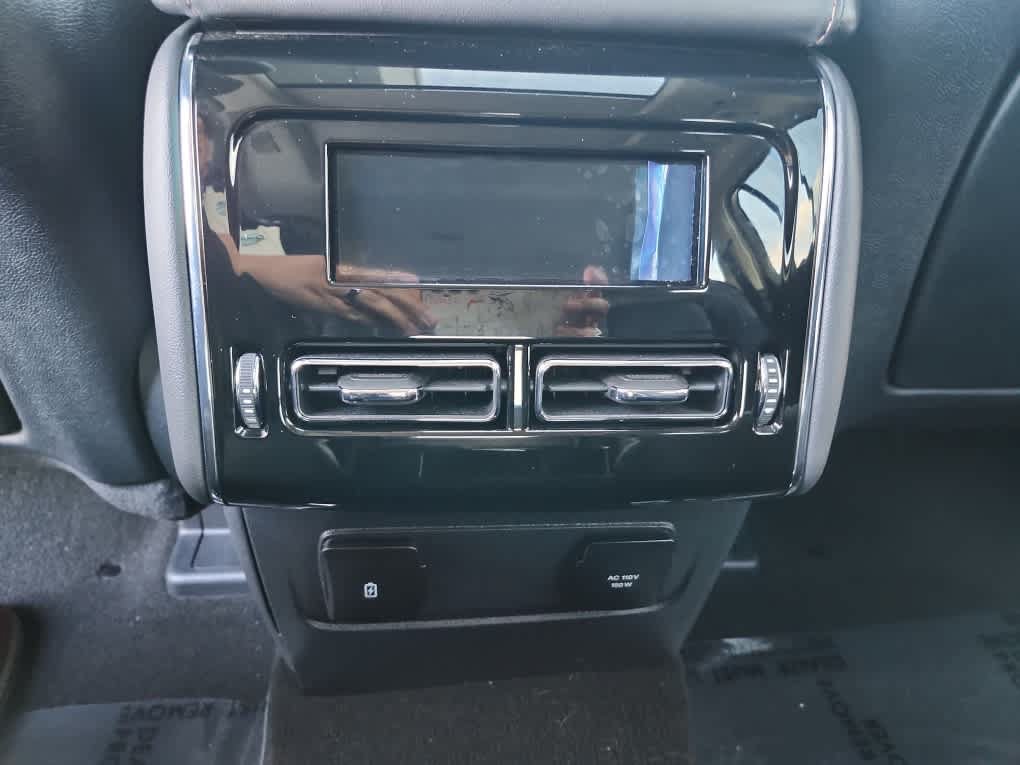 Used 2025 Lincoln Aviator Reserve w/ Equipment Group 201A AWD/4WD image 30