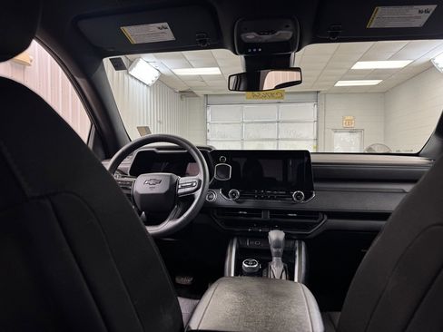 Used 2024 Chevrolet Colorado Trail Boss w/ Advanced Trailering Package image 22