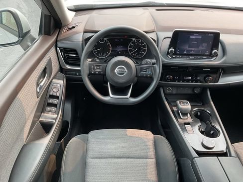 Used 2021 Nissan Rogue SV AWD/4WD image 15