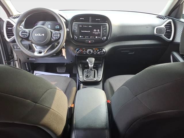 Used 2024 Kia Soul LX w/ Option Group 015 FWD image 55
