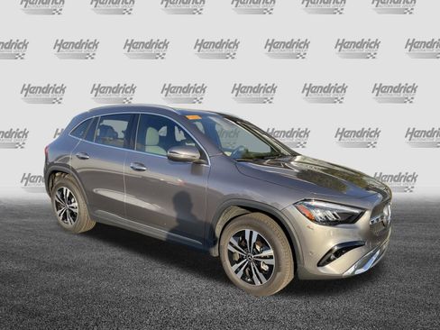 Certified 2025 Mercedes-Benz GLA 250 image 2