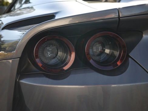 Certified 2022 Ferrari 812 GTS image 18