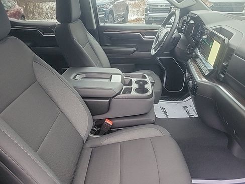 Certified 2024 Chevrolet Silverado 1500 LT image 26