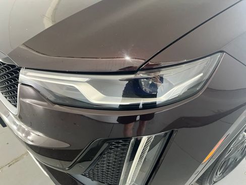 Used 2020 Cadillac XT6 Sport AWD/4WD image 37