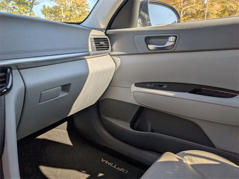 Used 2016 Kia Optima EX w/ Premium Package image 31