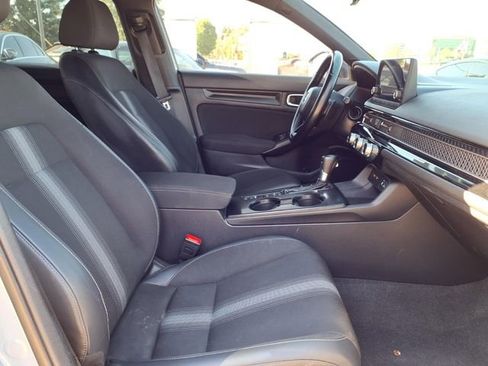 Used 2022 Honda Civic Sport image 28