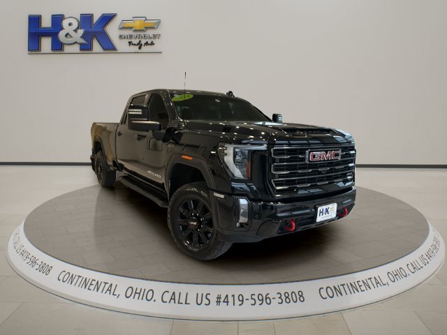 Used 2024 GMC Sierra 2500 AT4 AWD/4WD image 1