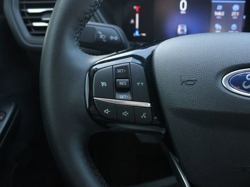 Used 2023 Ford Escape Active AWD/4WD image 11