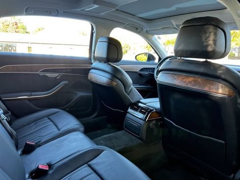 Used 2019 Audi A8 L 3.0T w/ Luxury Package image 20