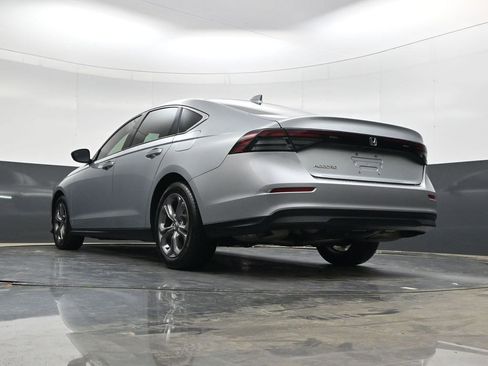 Used 2024 Honda Accord EX image 31