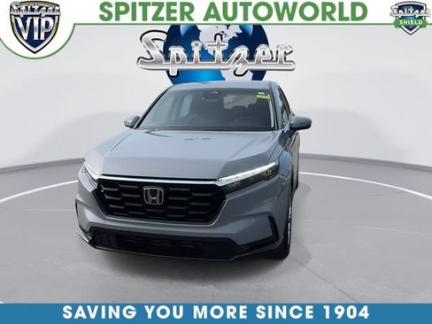 Used 2024 Honda CR-V LX image 3