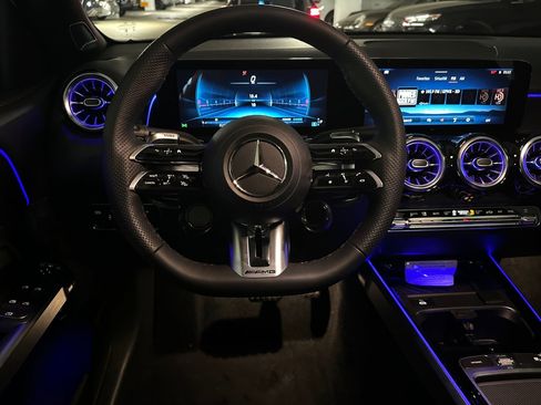New 2026 Mercedes-Benz GLB 35 AMG 4MATIC image 13
