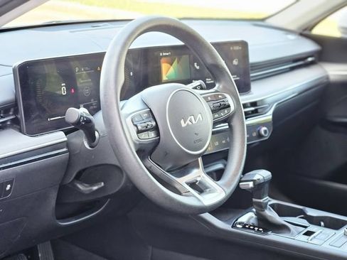 Used 2025 Kia K5 LXS FWD image 12