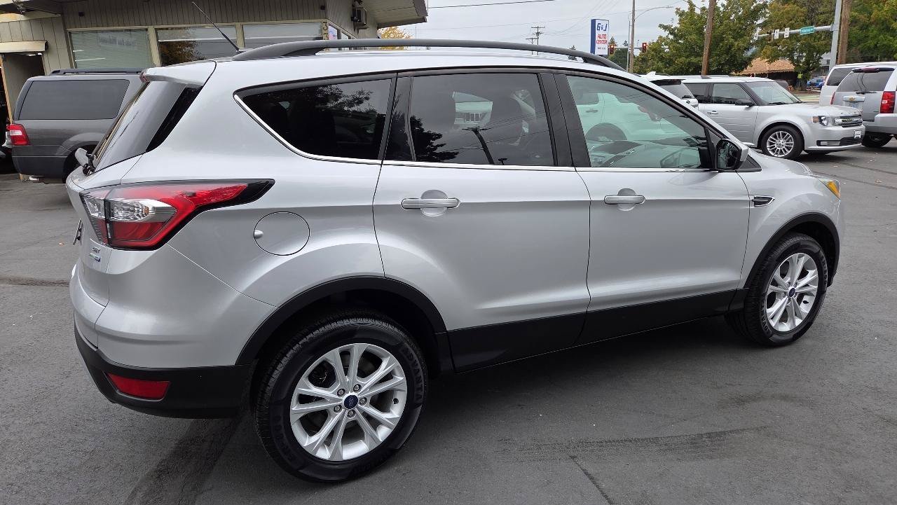 Used 2018 Ford Escape SE AWD/4WD image 7