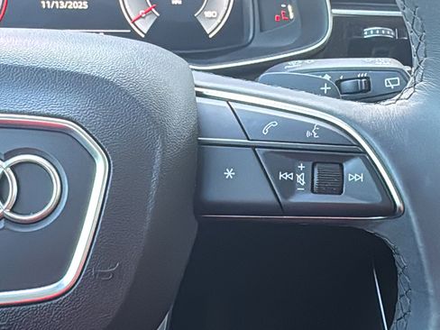 Used 2022 Audi Q7 3.0T Premium Plus image 25