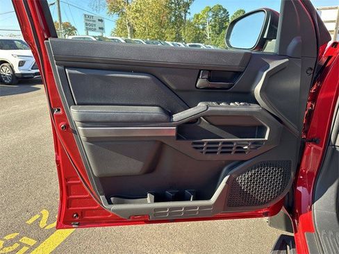 Used 2024 Toyota Tacoma 4x4 Double Cab image 25