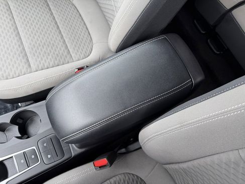 Used 2022 Ford Escape SE w/ Convenience Package image 27